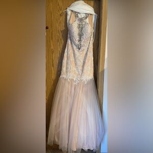 NWT White & cream gown